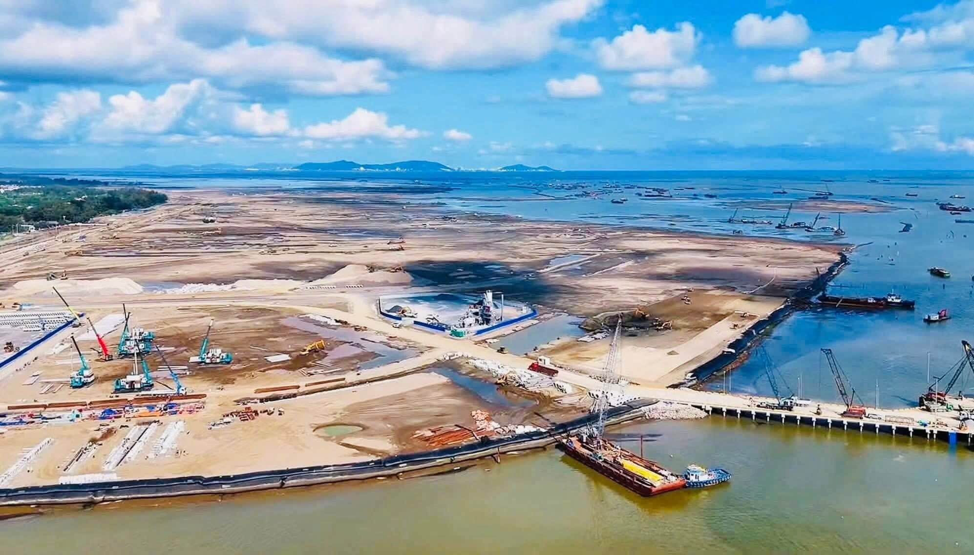 tiến độ Imperia Green Paradise tháng 10/2025.